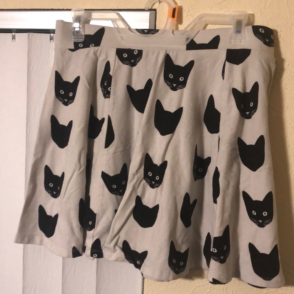Black-And-White Cat Faces Skirt